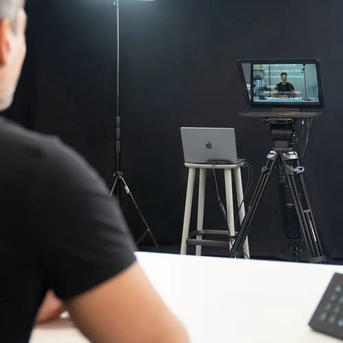 Elgato Prompter XL with Display