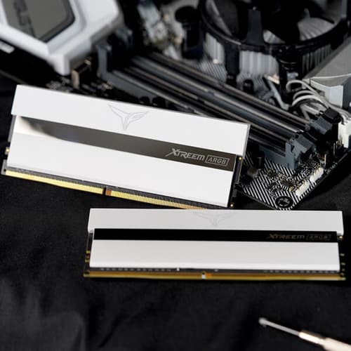 TeamGroup T-Force XTREEM ARGB 16GB (8GBx2) DDR4 4000MHz Desktop RAM (White)
