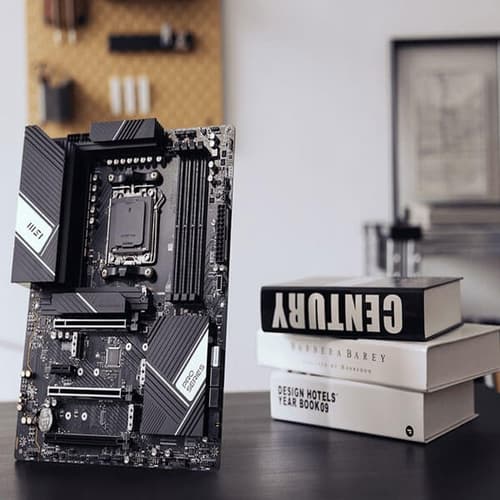 MSI Pro X670-P WIFI Motherboard