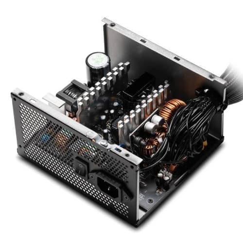 Adata XPG Pylon 550W 80 Plus Bronze SMPS