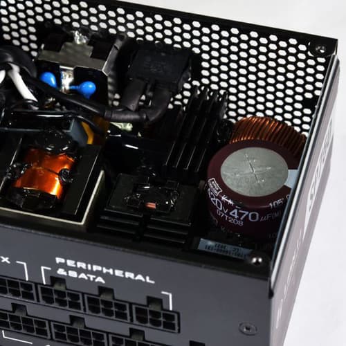 Lian Li SP750 SFX 750 Watt 80 Plus Gold SMPS