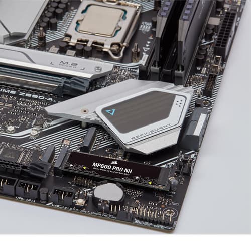 Corsair PRO NH MP600 8TB M.2 NVMe Gen4 SSD