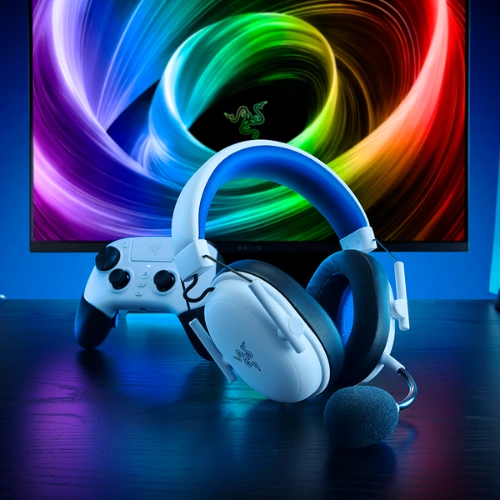 Razer BlackShark V3 X HyperSpeed White Wireless Gaming Headset with Mic