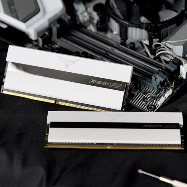 TeamGroup T-Force XTREEM ARGB 16GB (8GBx2) DDR4 4000MHz Desktop RAM (White)