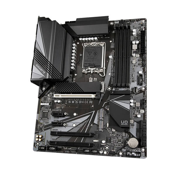Gigabyte Z690 UD Motherboard