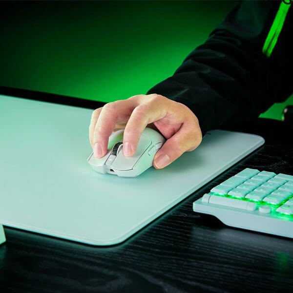 Razer Viper V3 Pro White Wireless Gaming Mouse