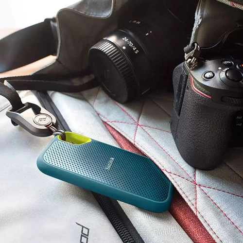 SanDisk E61 Extreme 2TB Monterey Portable SSD